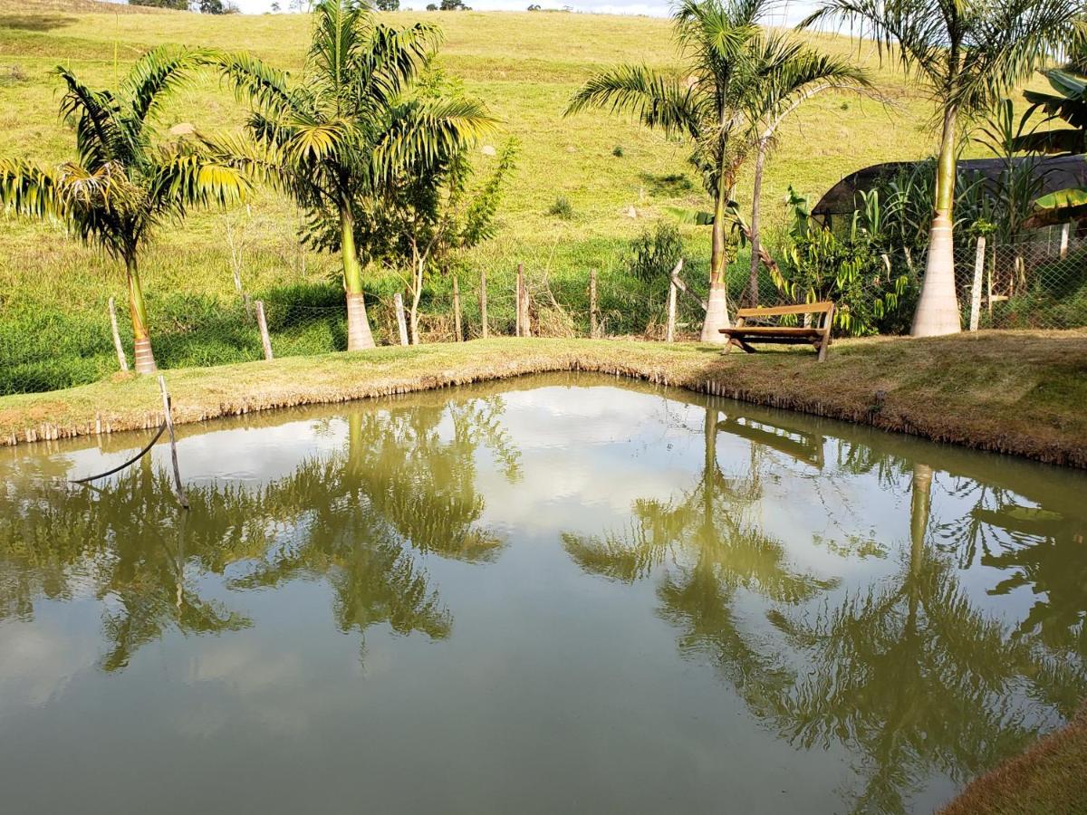 Monte Sião Chacara Aguas Clarasヴィラ エクステリア 写真